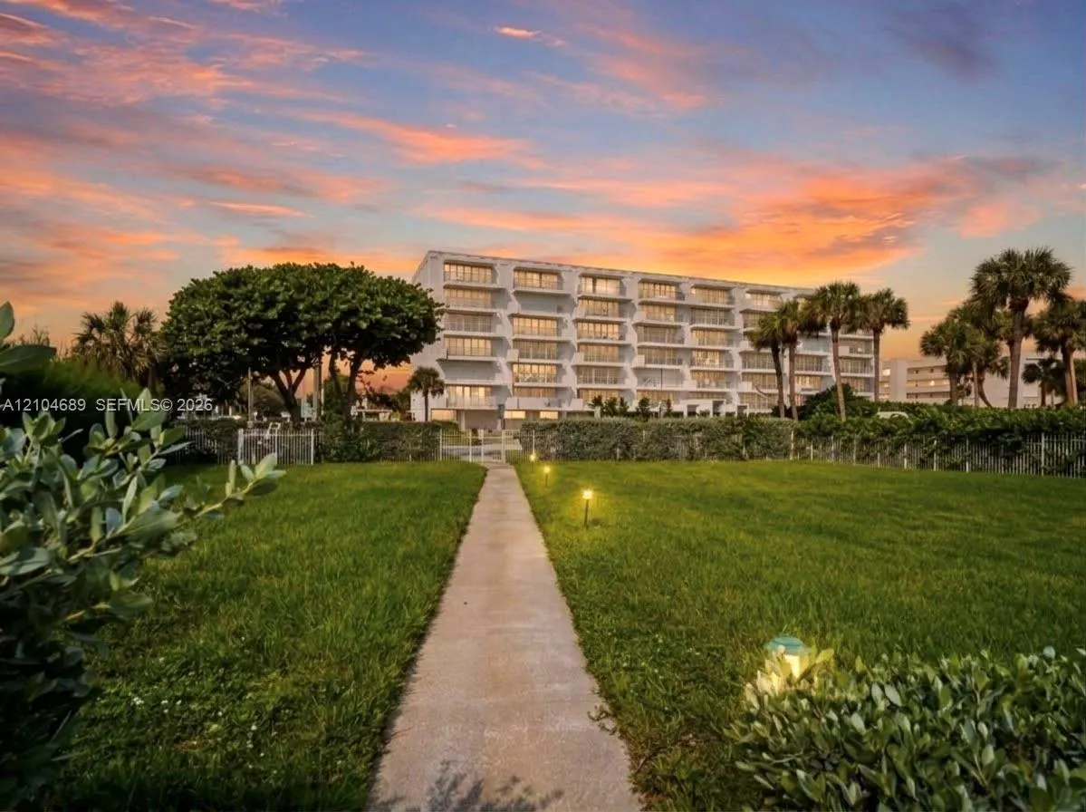 3051 S Ocean Boulevard #2050
