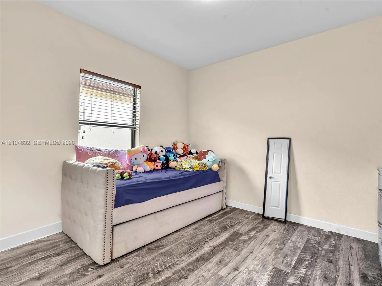714 SE 37th Place