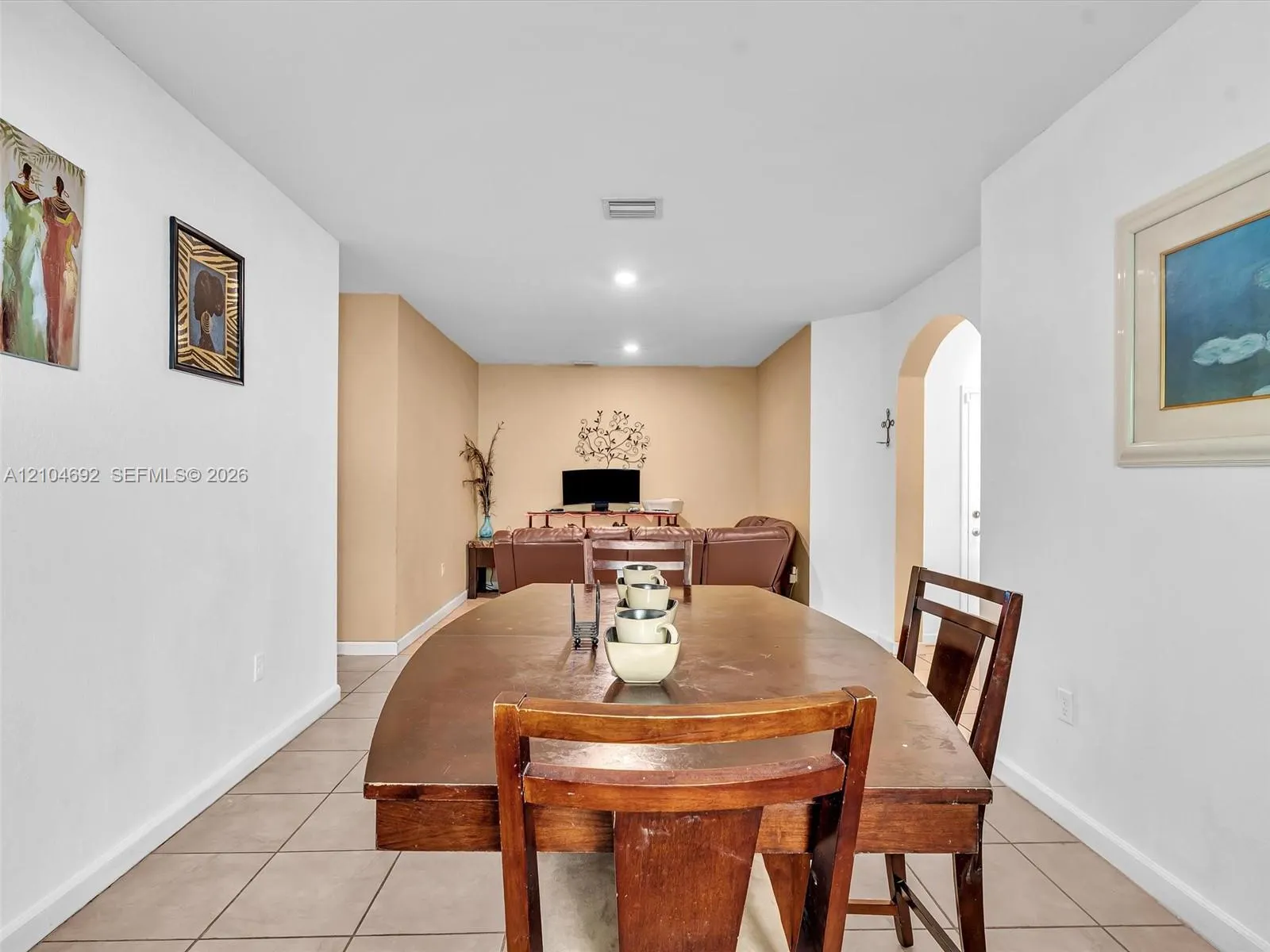 714 SE 37th Place