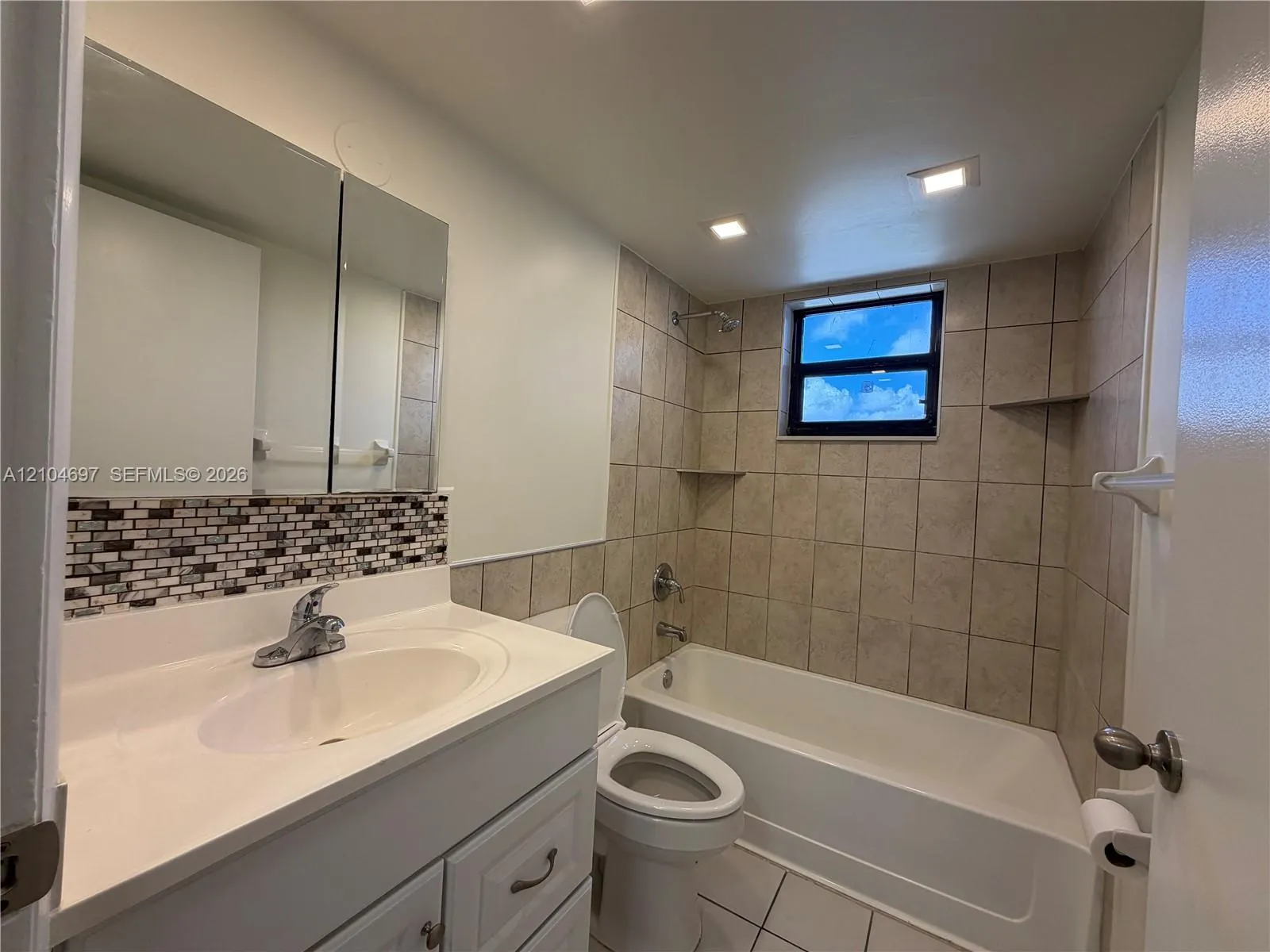 8075 NW 7th Street #321