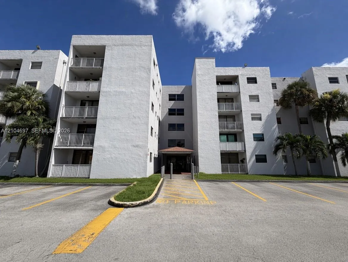 8075 NW 7th Street #321