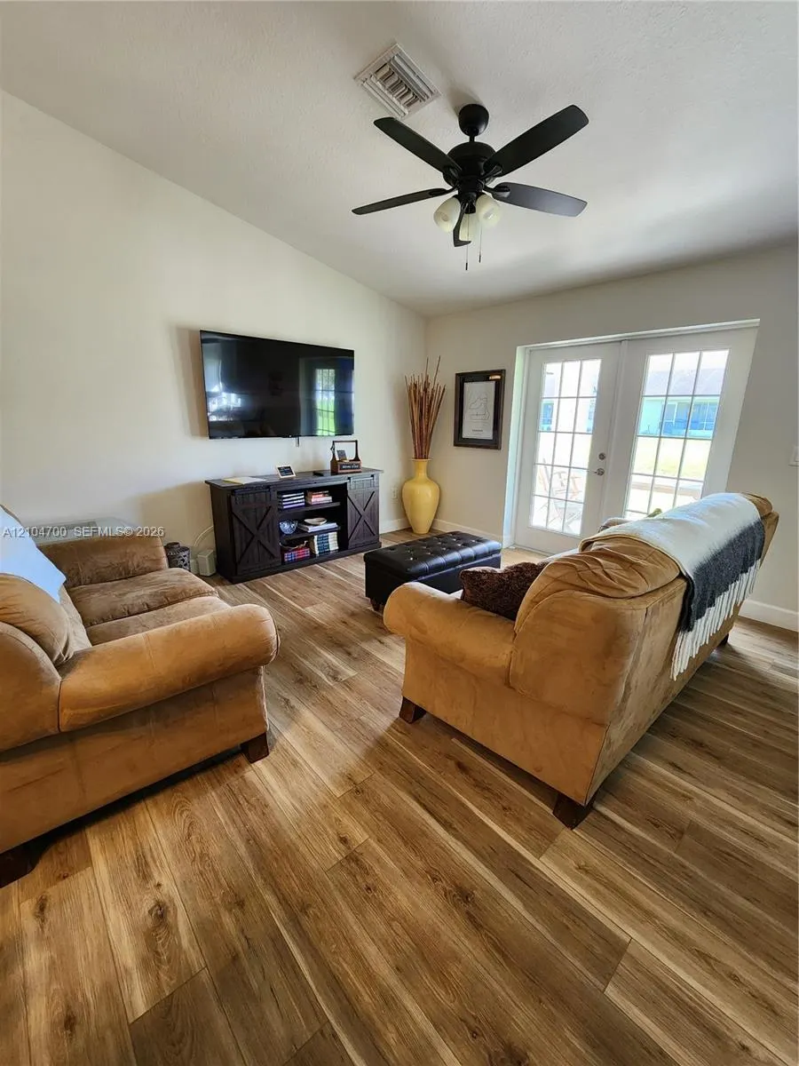 6978 Mexican Hat Drive