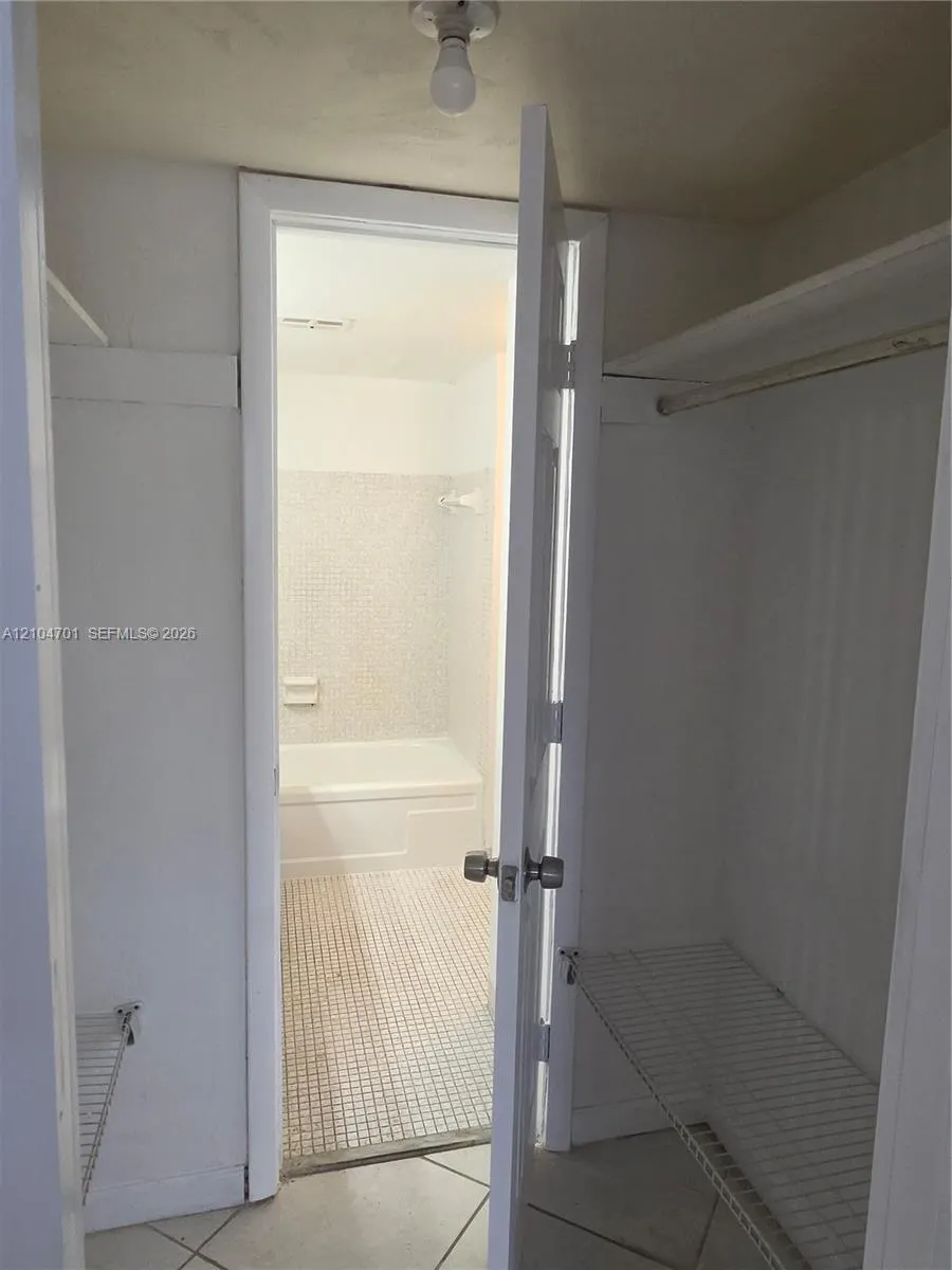 16701 NE 14th Avenue #115