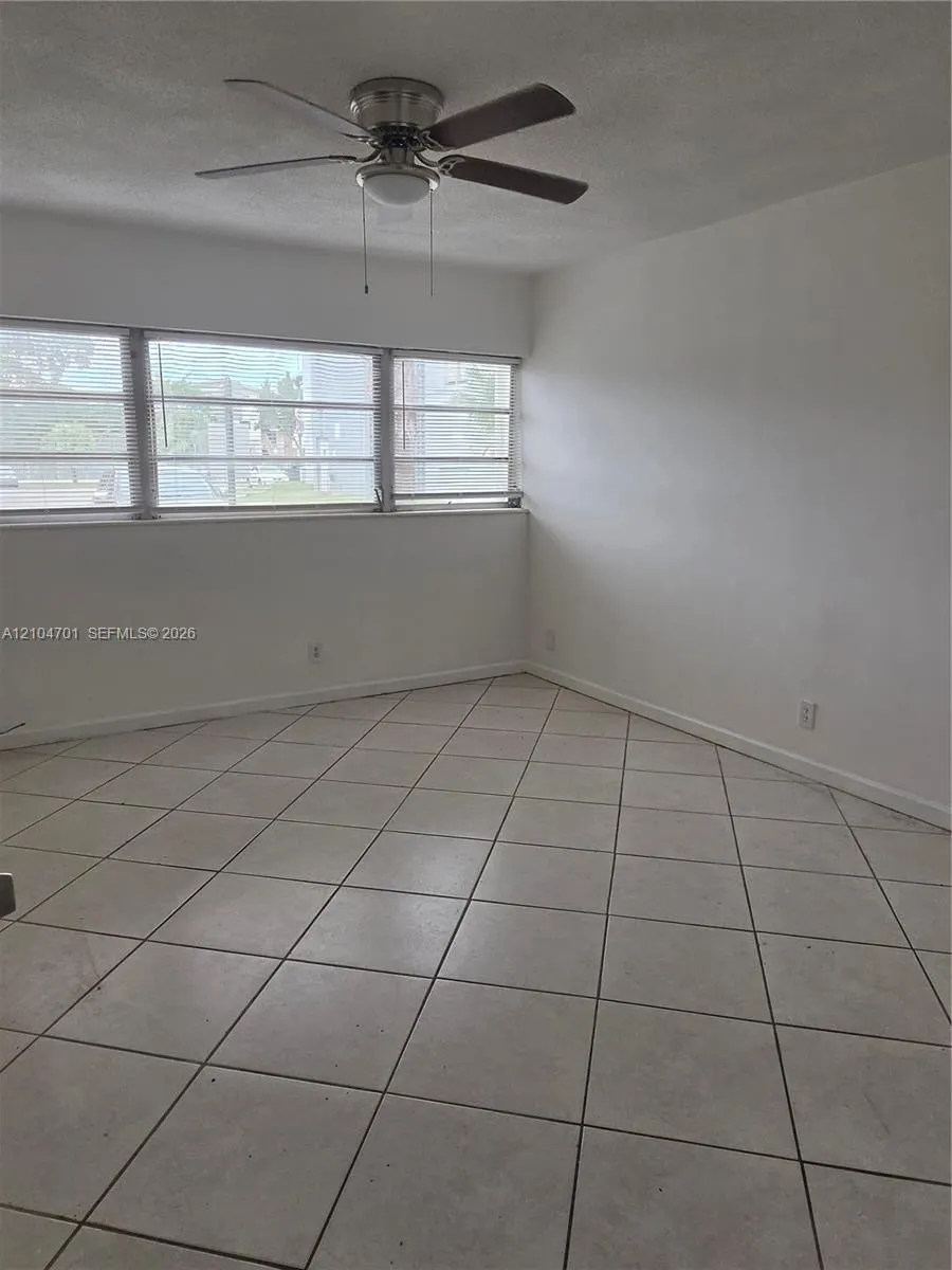 16701 NE 14th Avenue #115