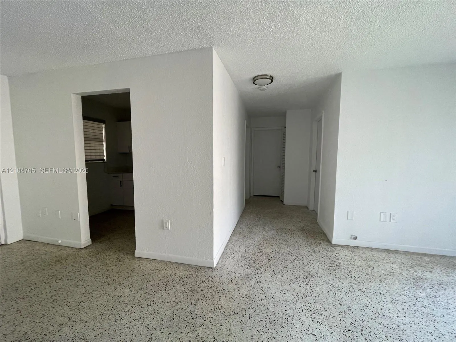 142 SW 18th Avenue #19