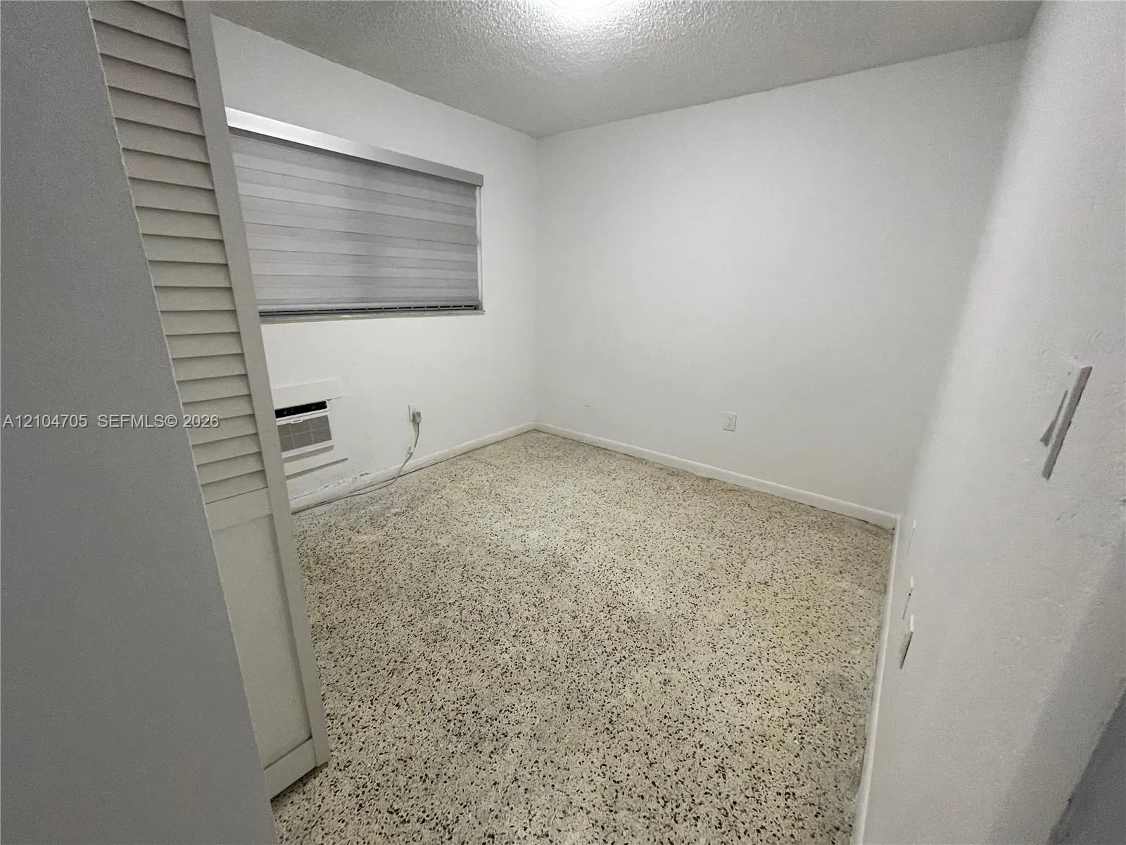 142 SW 18th Avenue #19