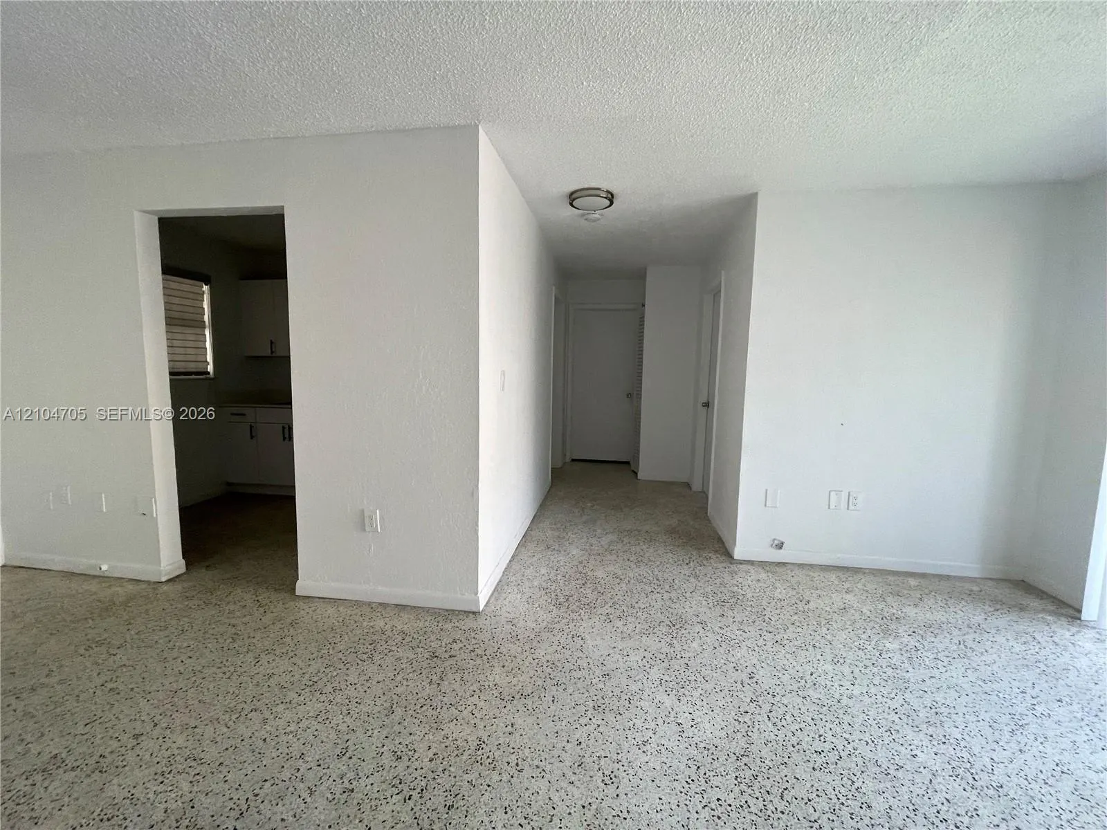 142 SW 18th Avenue #19