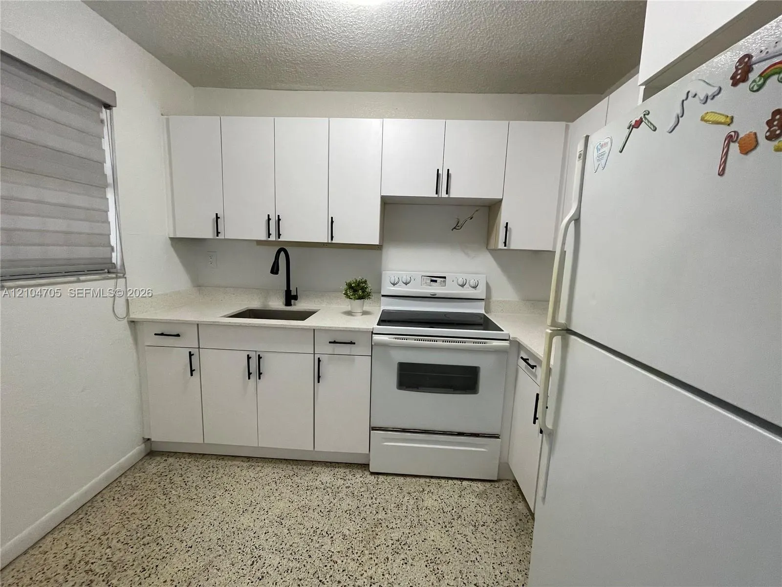142 SW 18th Avenue #19
