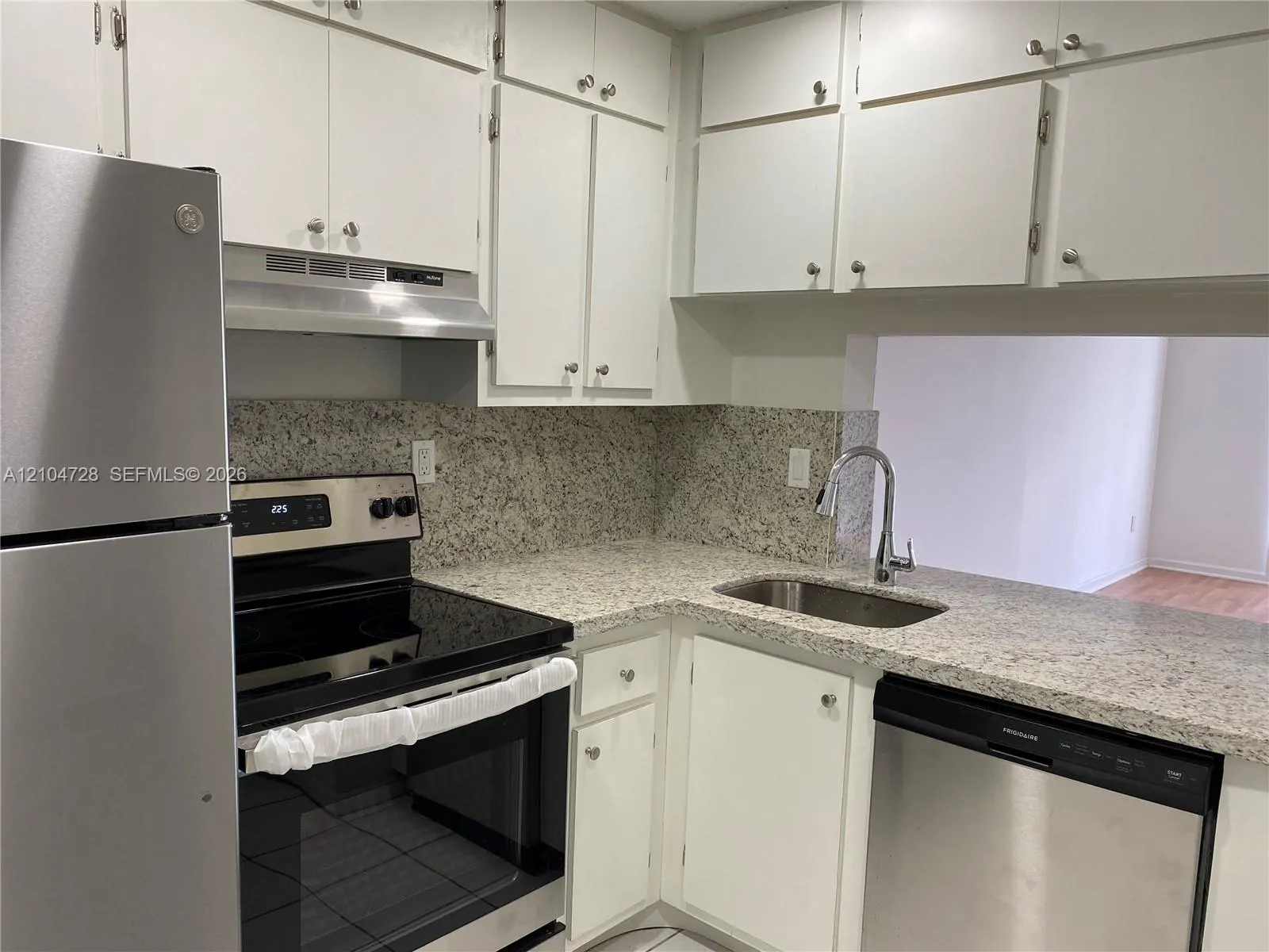 486 NW 165th St Road #B-307