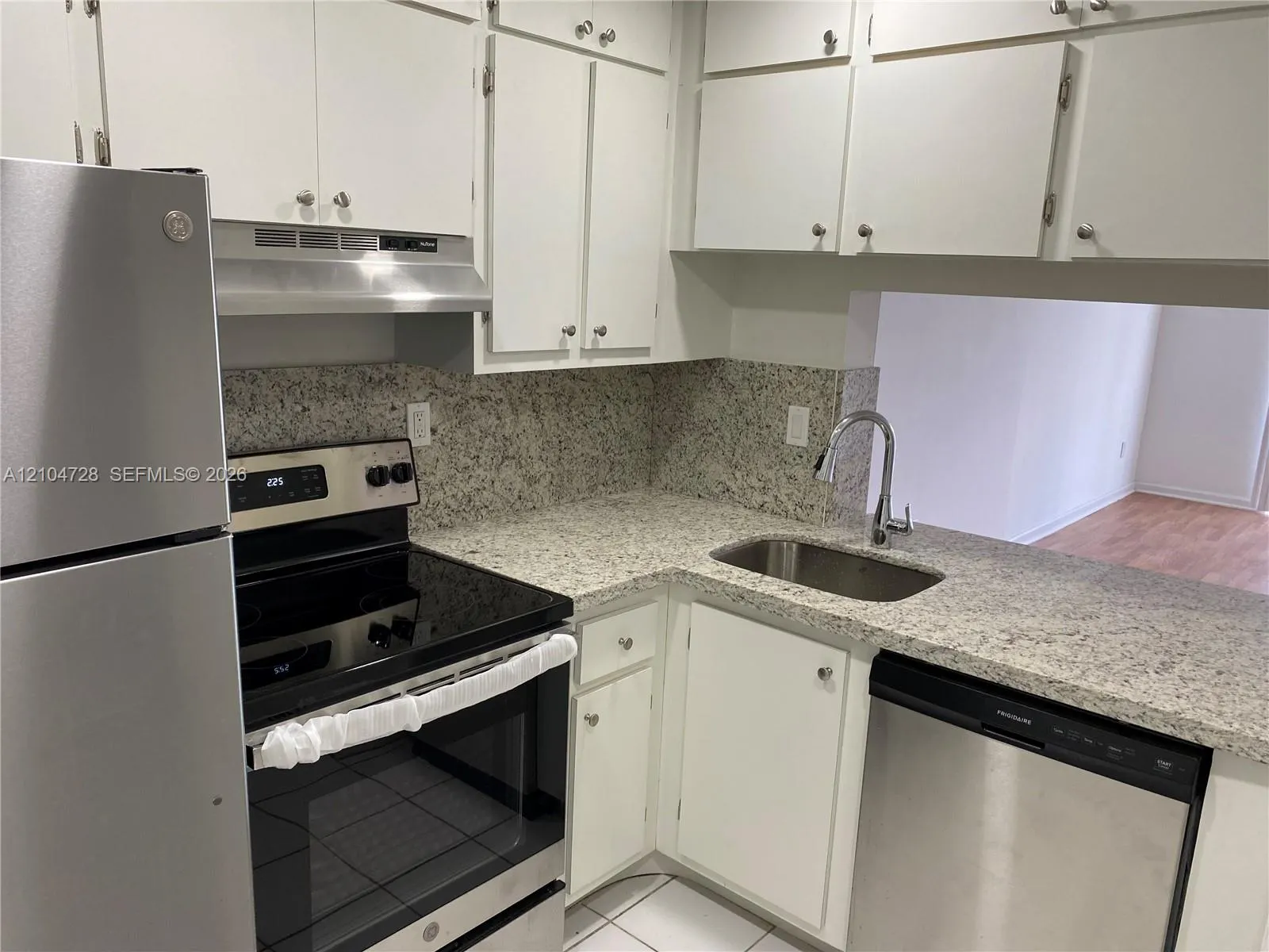 486 NW 165th St Road #B-307