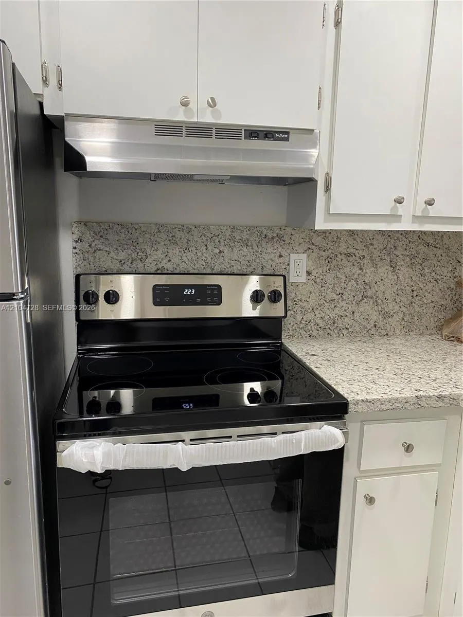 486 NW 165th St Road #B-307