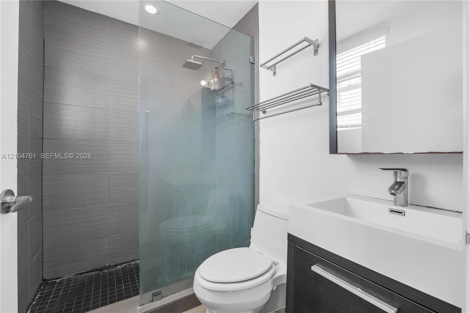 1611 Meridian Avenue #304