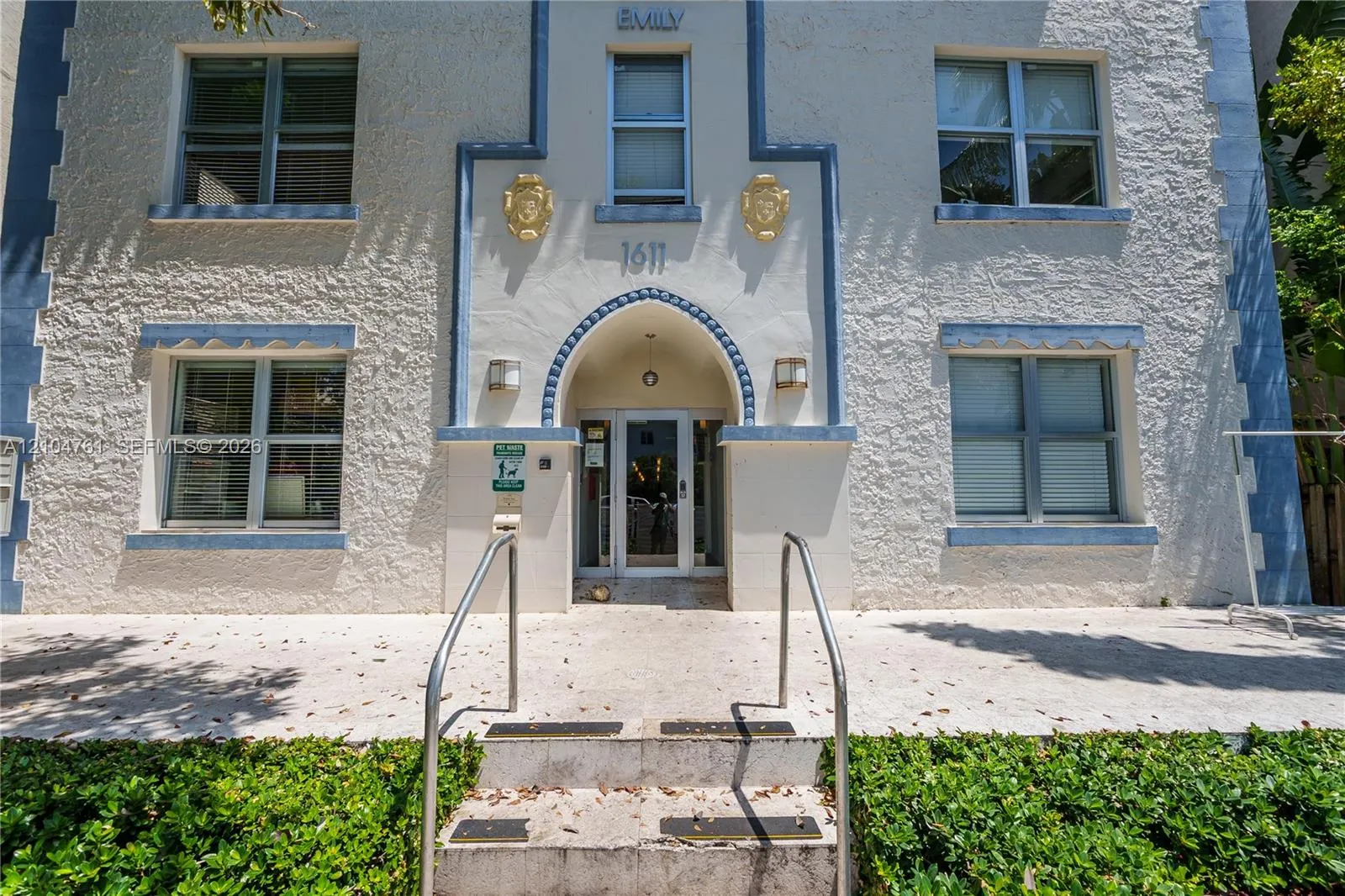 1611 Meridian Avenue #304