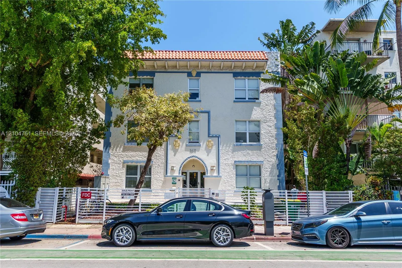 1611 Meridian Avenue #304