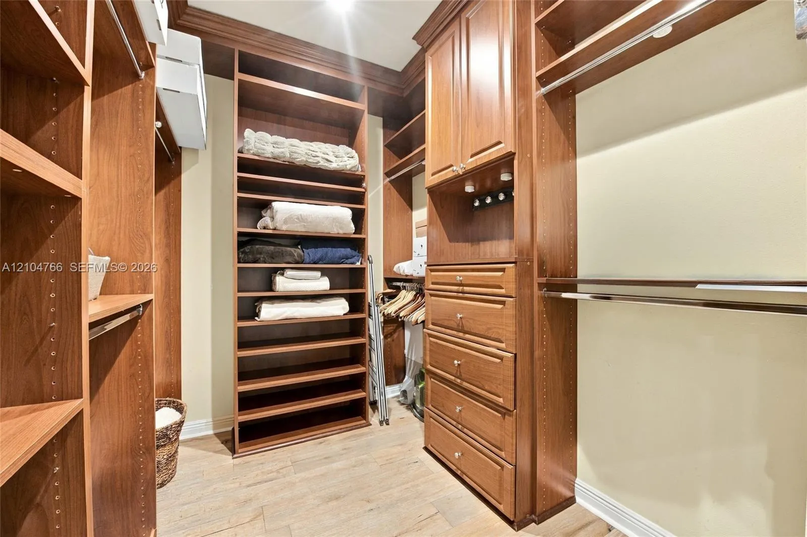 5123 Isabella Drive