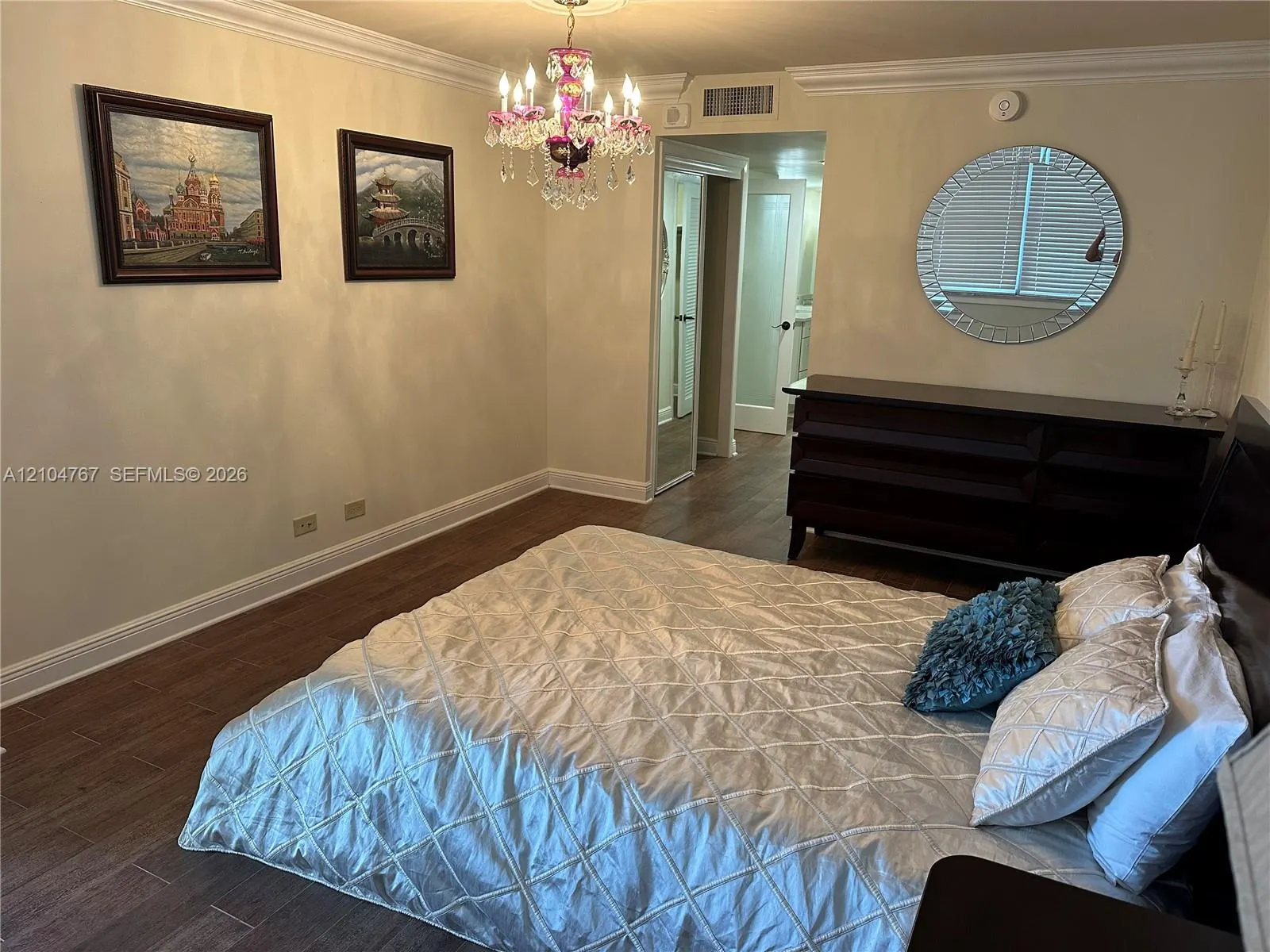 6039 Collins Avenue #815