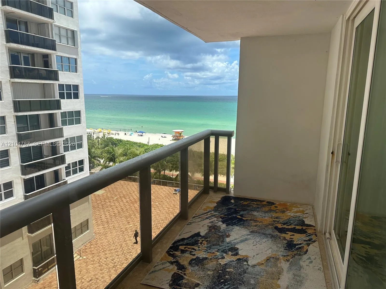 6039 Collins Avenue #815