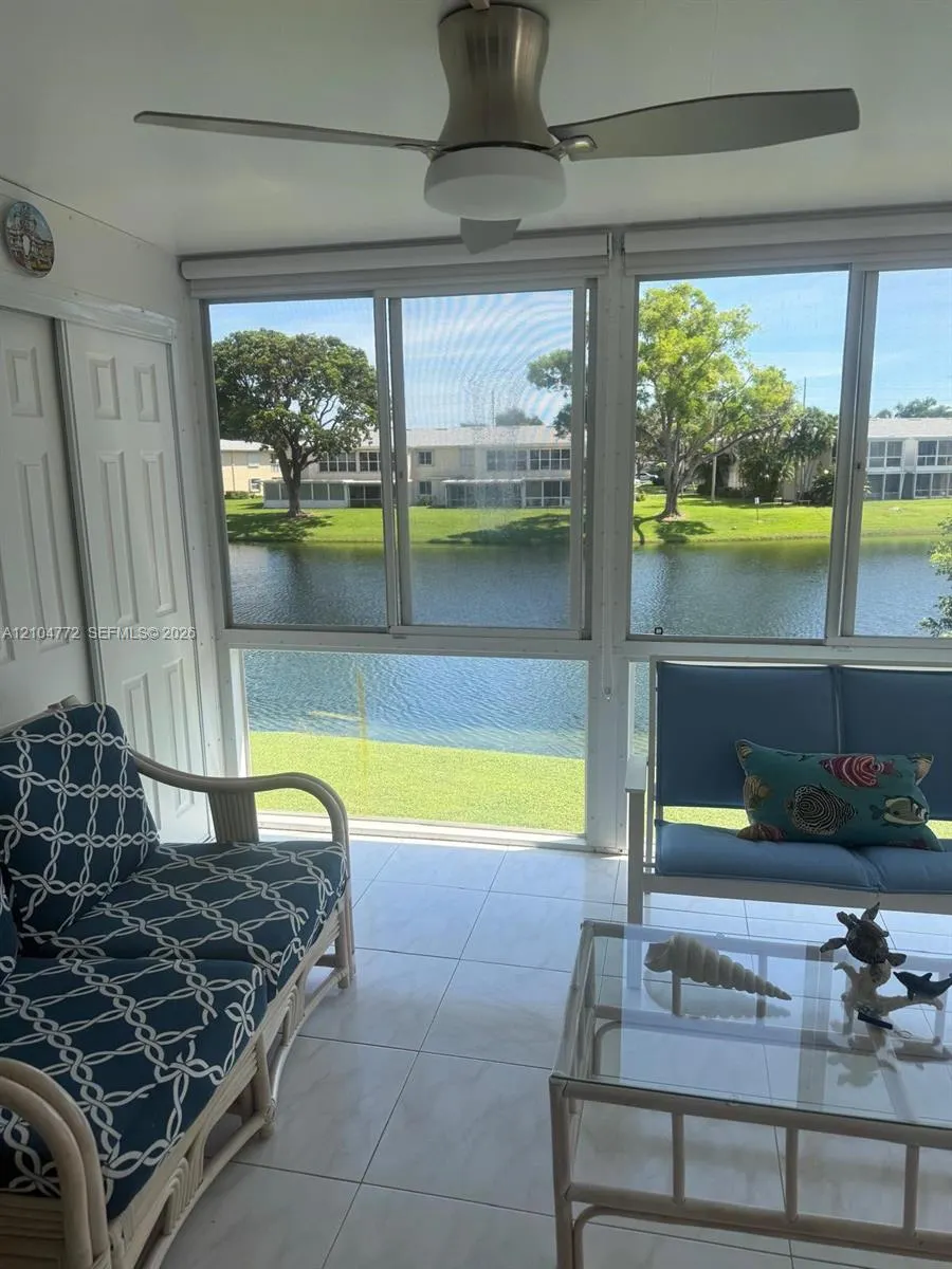 1421 NW 19th Terrace #202