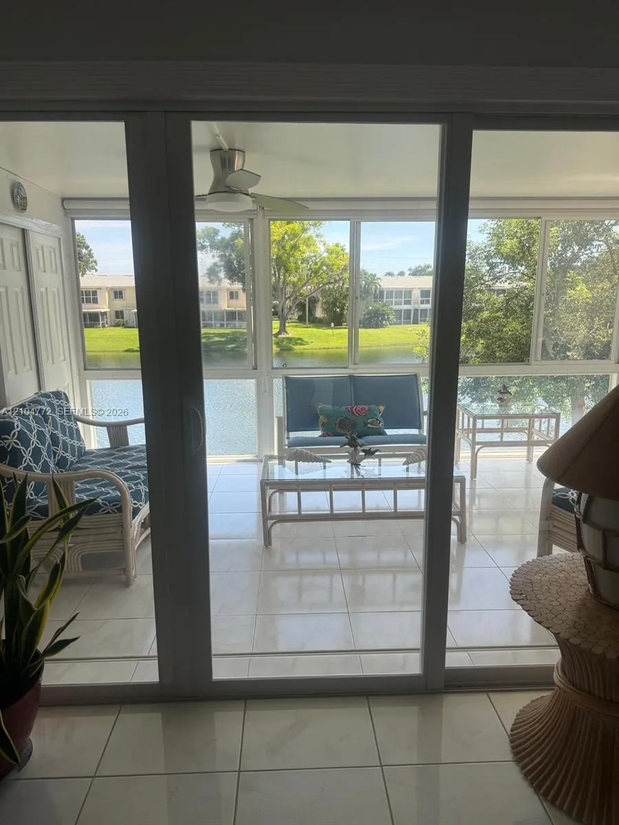 1421 NW 19th Terrace #202