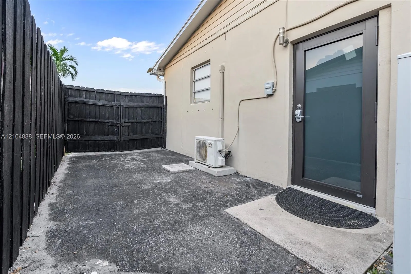 5250 SW 4th Court
