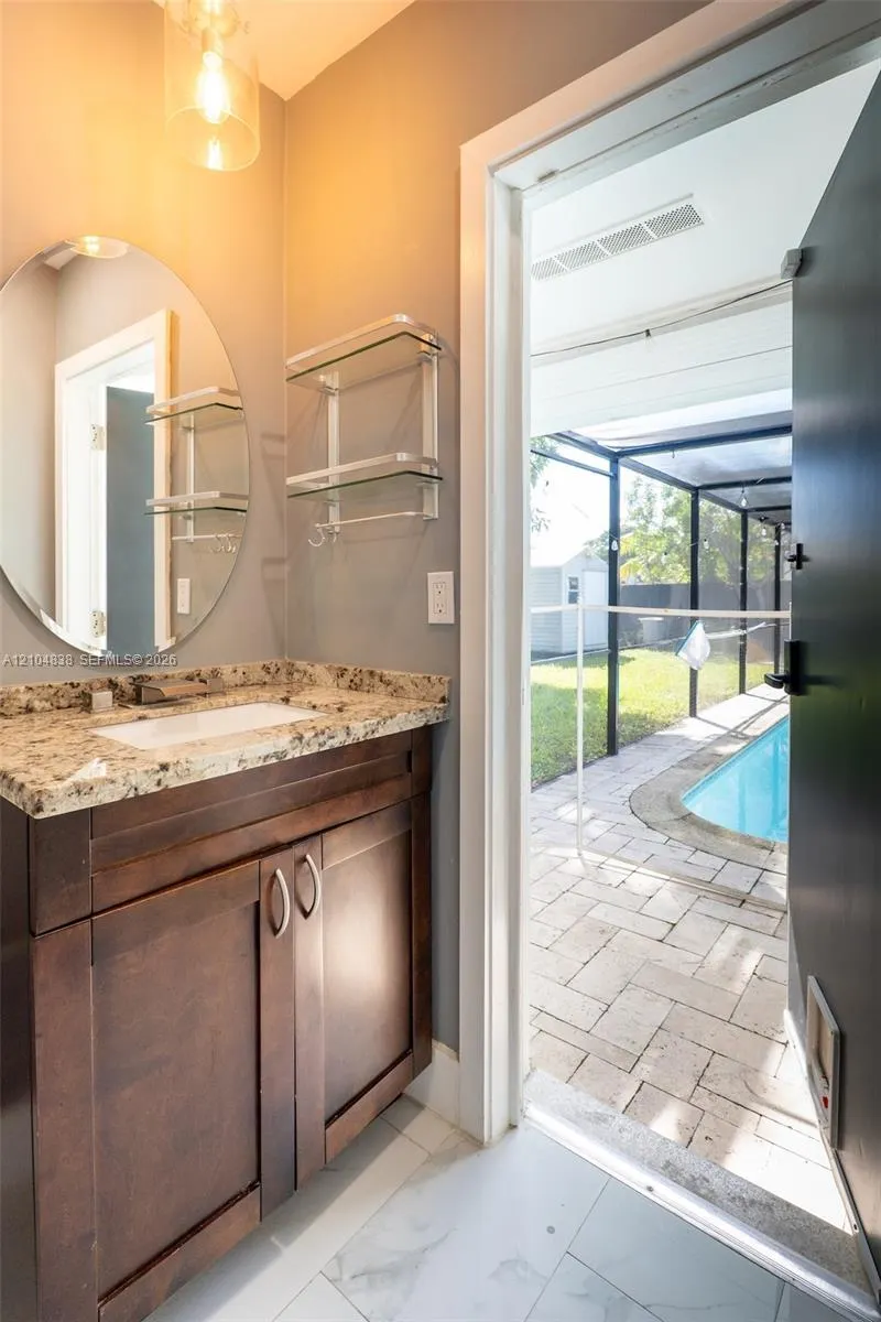 5250 SW 4th Court