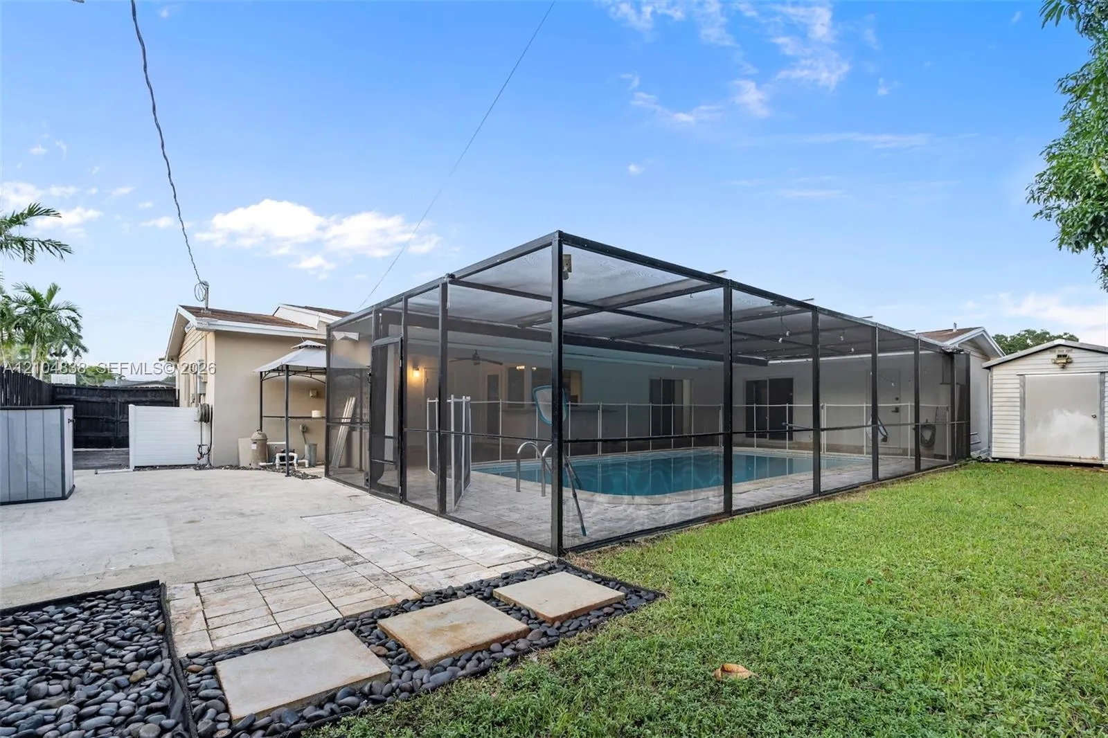 5250 SW 4th Court