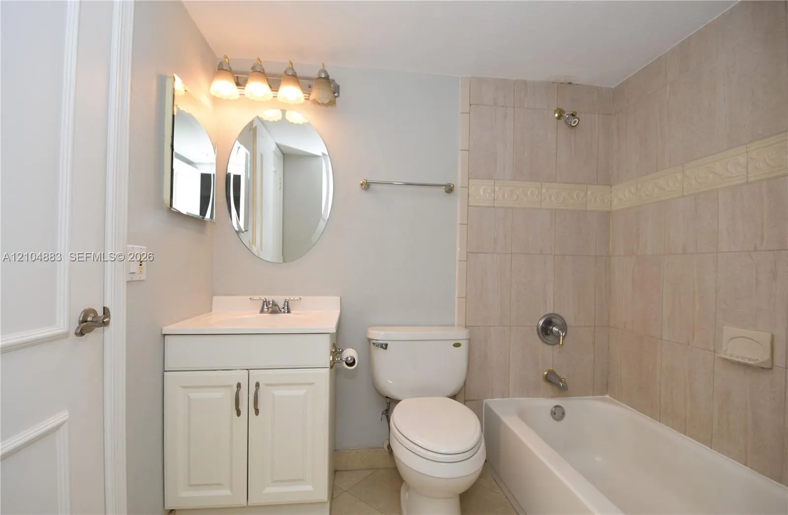 1401 NE 53rd Street #109