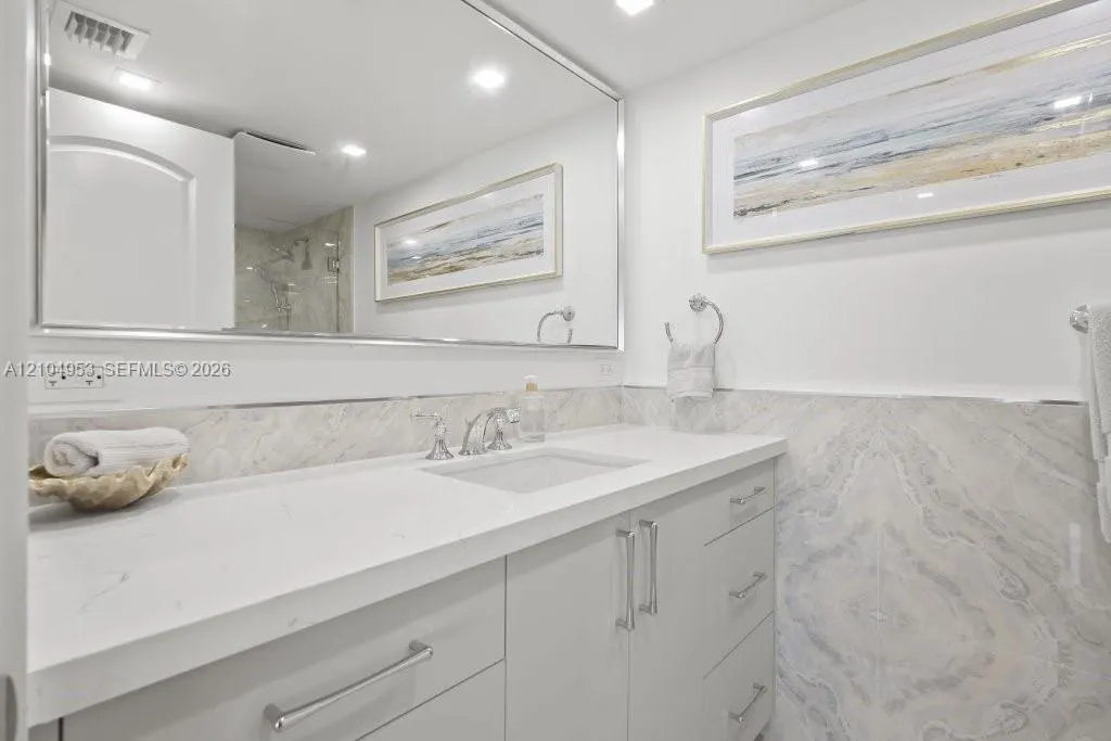 3500 Galt Ocean Drive #2517