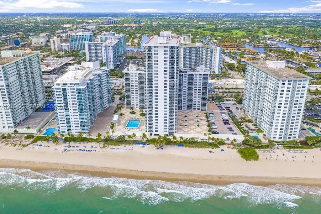 3500 Galt Ocean Drive #2517