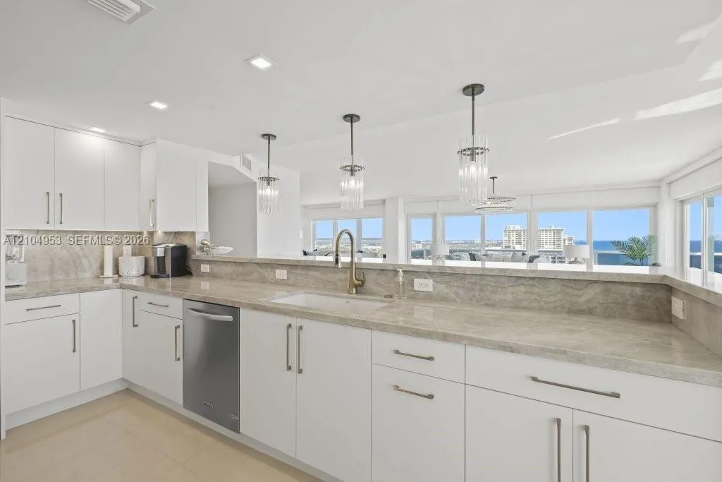 3500 Galt Ocean Drive #2517