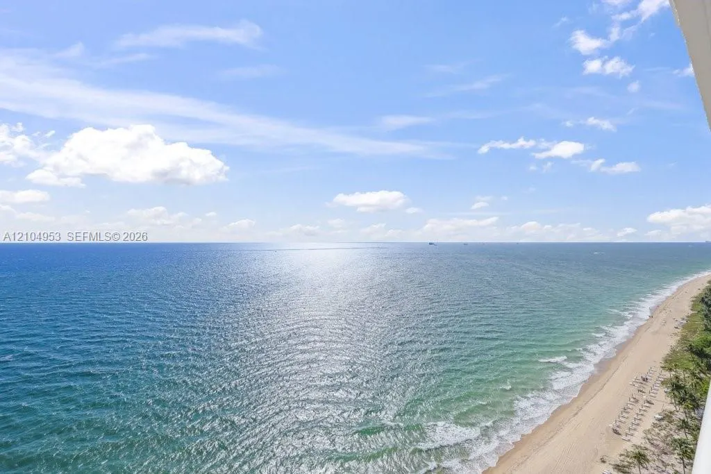 3500 Galt Ocean Drive #2517
