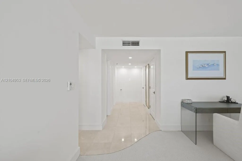 3500 Galt Ocean Drive #2517