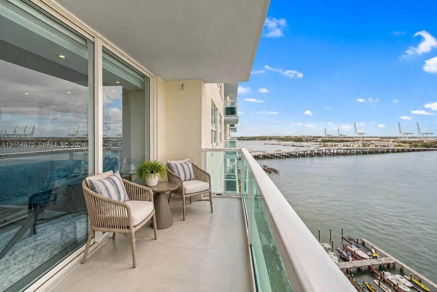 650 West Avenue #1507