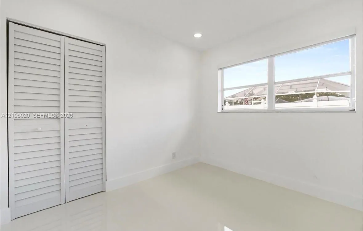 1910 NW 36th Street
