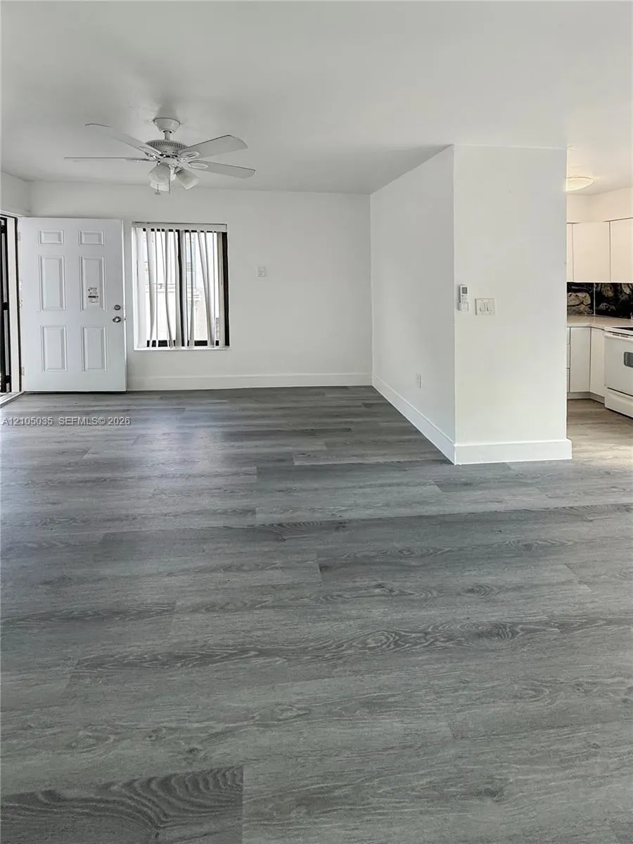 852 SW 1st Street #6