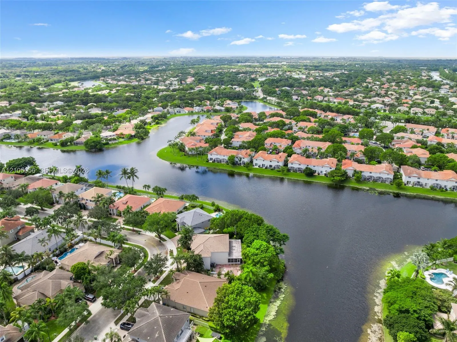 16729 Amber Lake