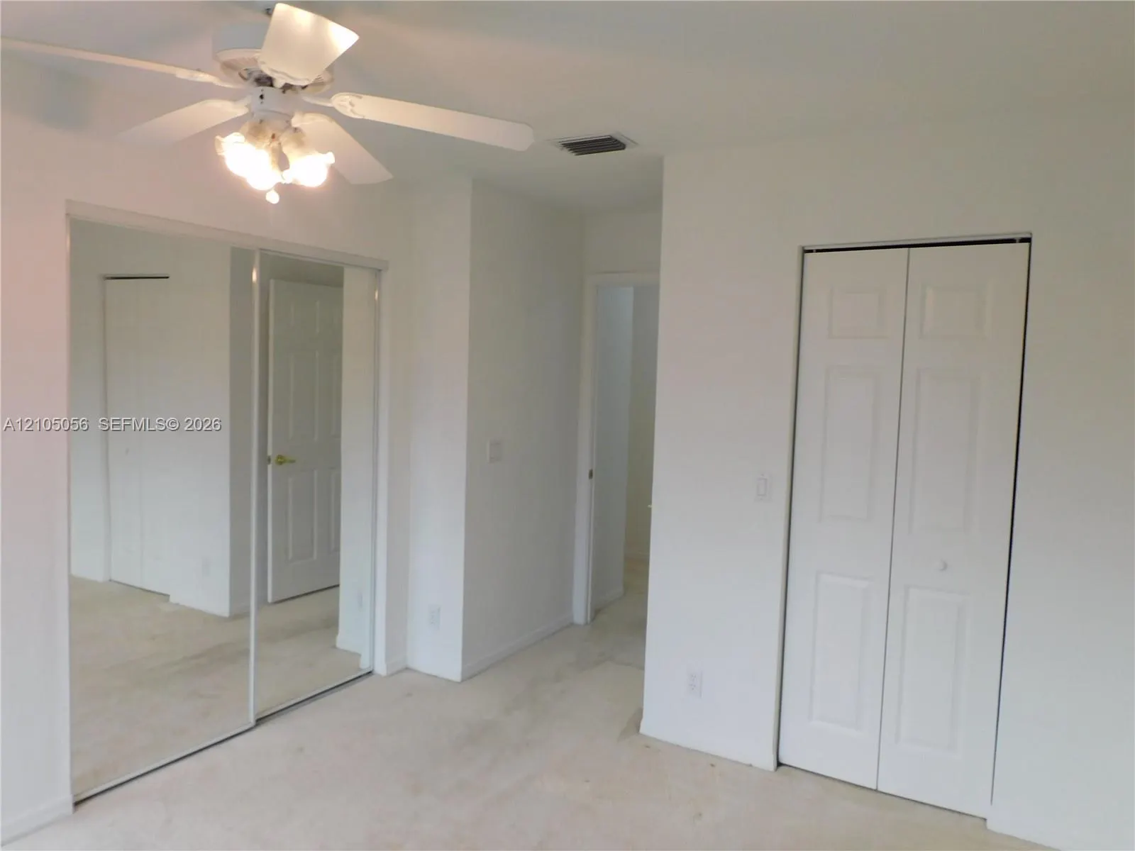 16729 Amber Lake