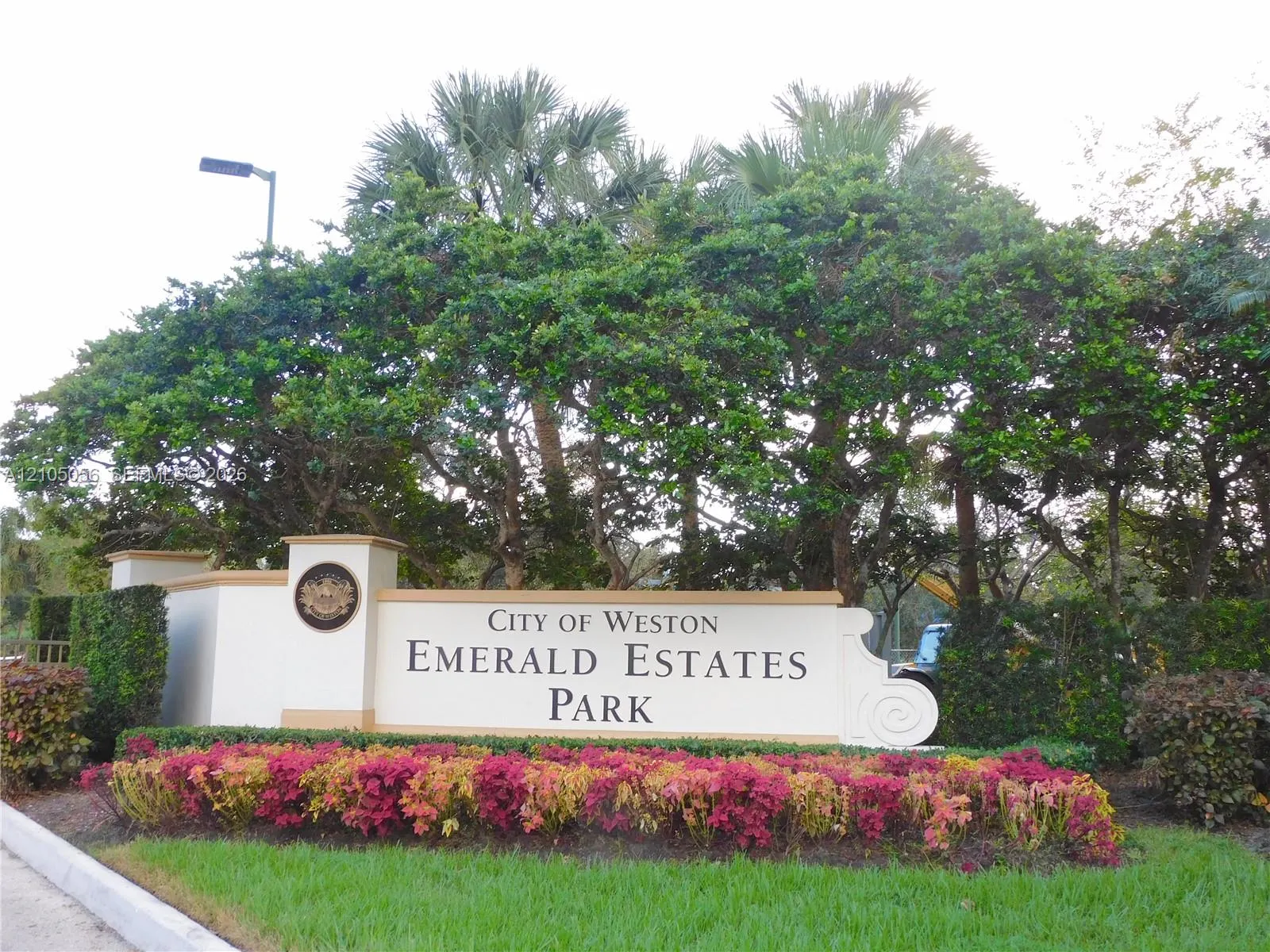 16729 Amber Lake