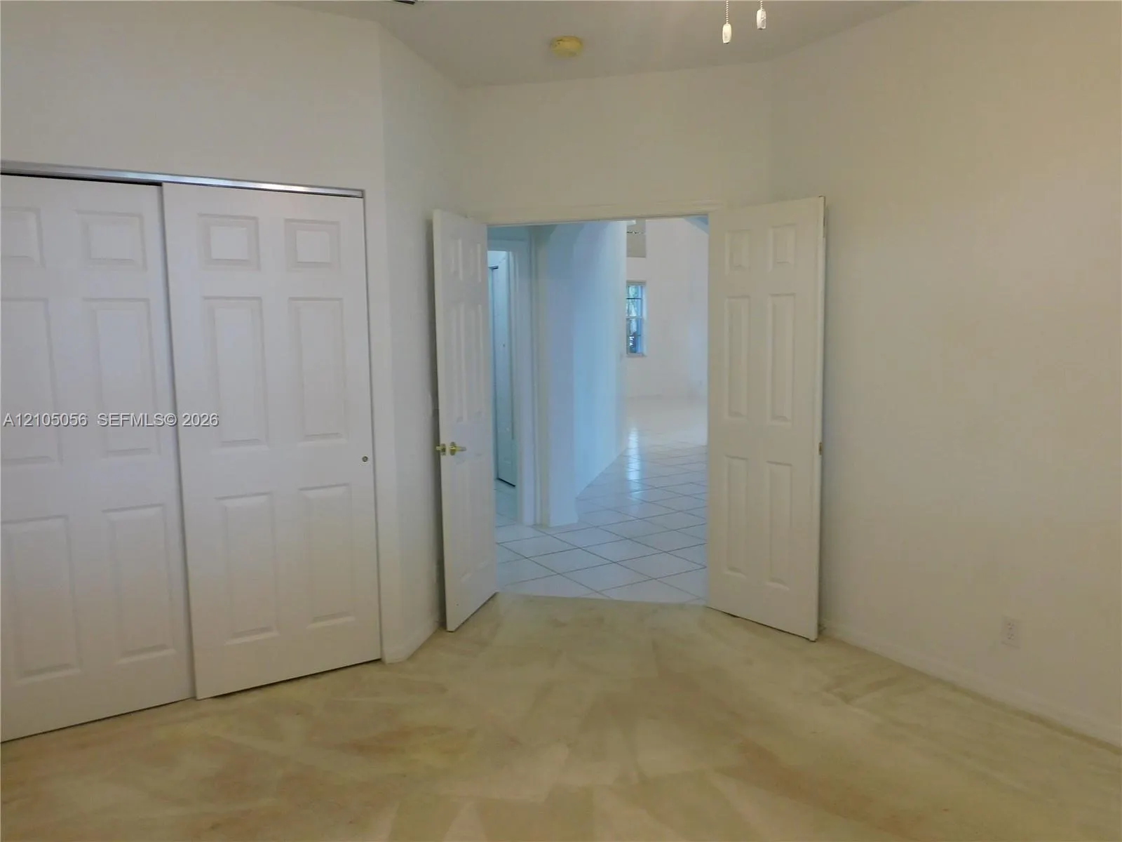 16729 Amber Lake