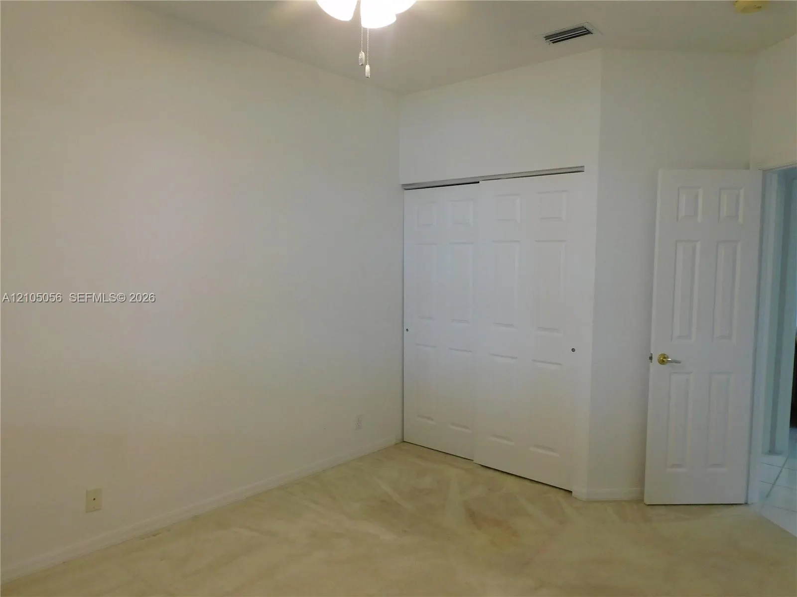16729 Amber Lake