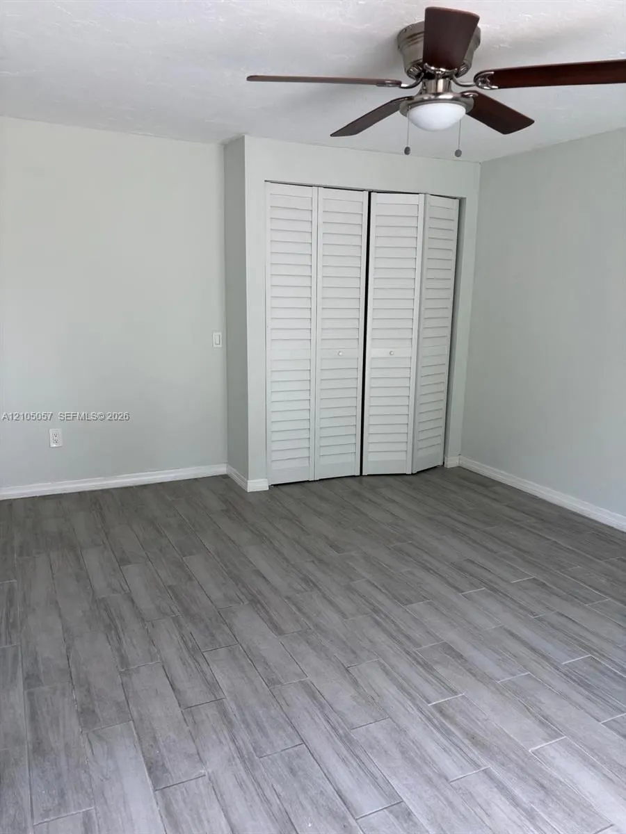 3921 SW 31st Drive #2
