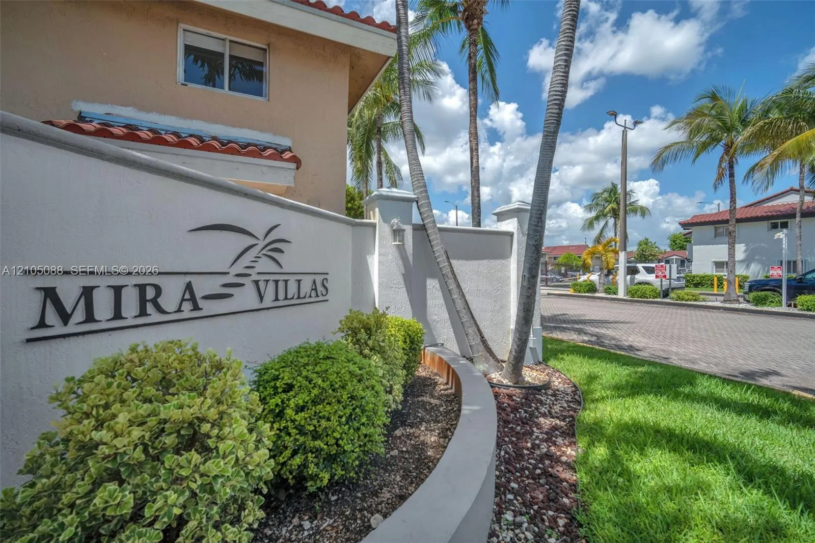 560 NW 82nd Place #305