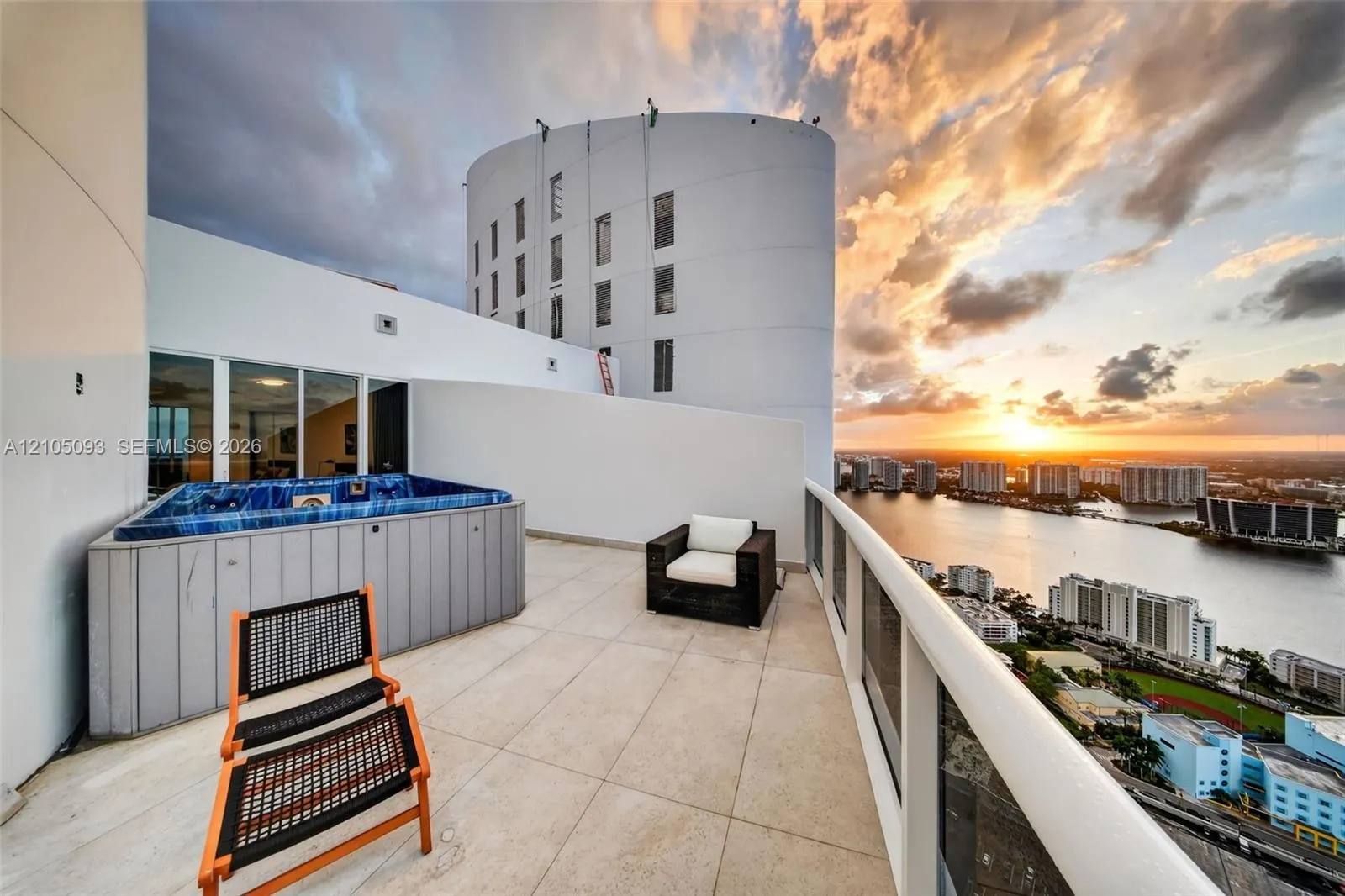 18101 Collins Avenue #TS-5506