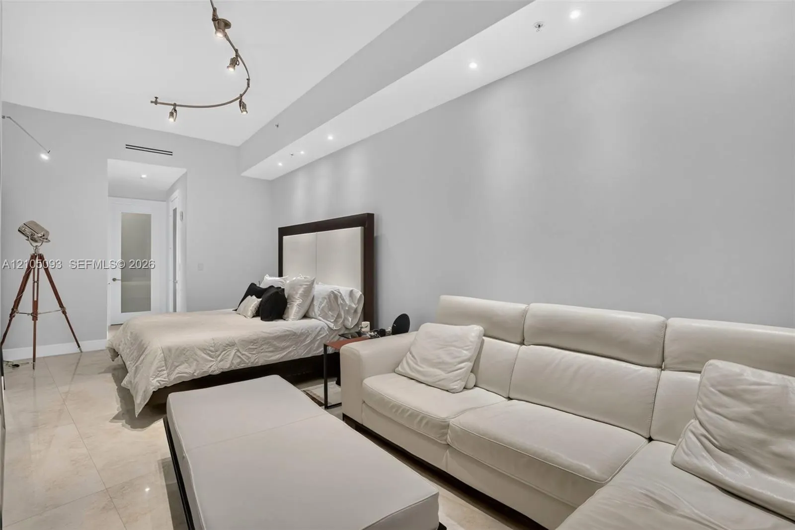 18101 Collins Avenue #TS-5506