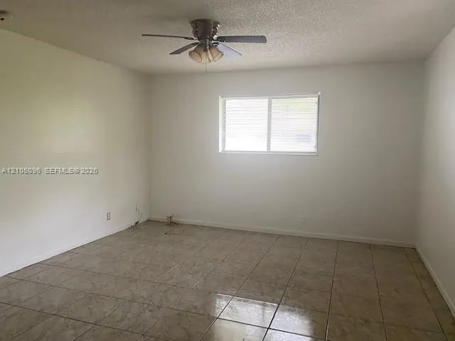 2058 NW 43rd Terrace #8