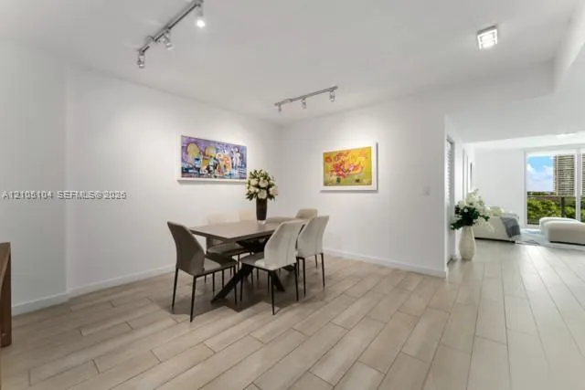 1600 SW 1st Avenue #707