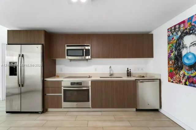 1600 SW 1st Avenue #707