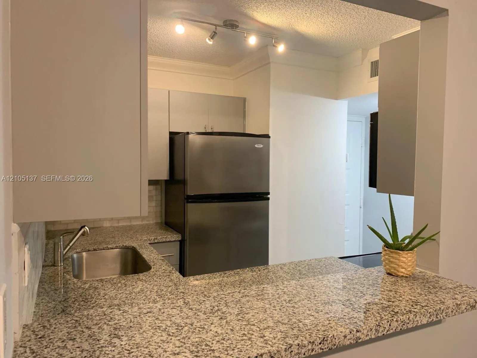 126 SW 17th Road #405