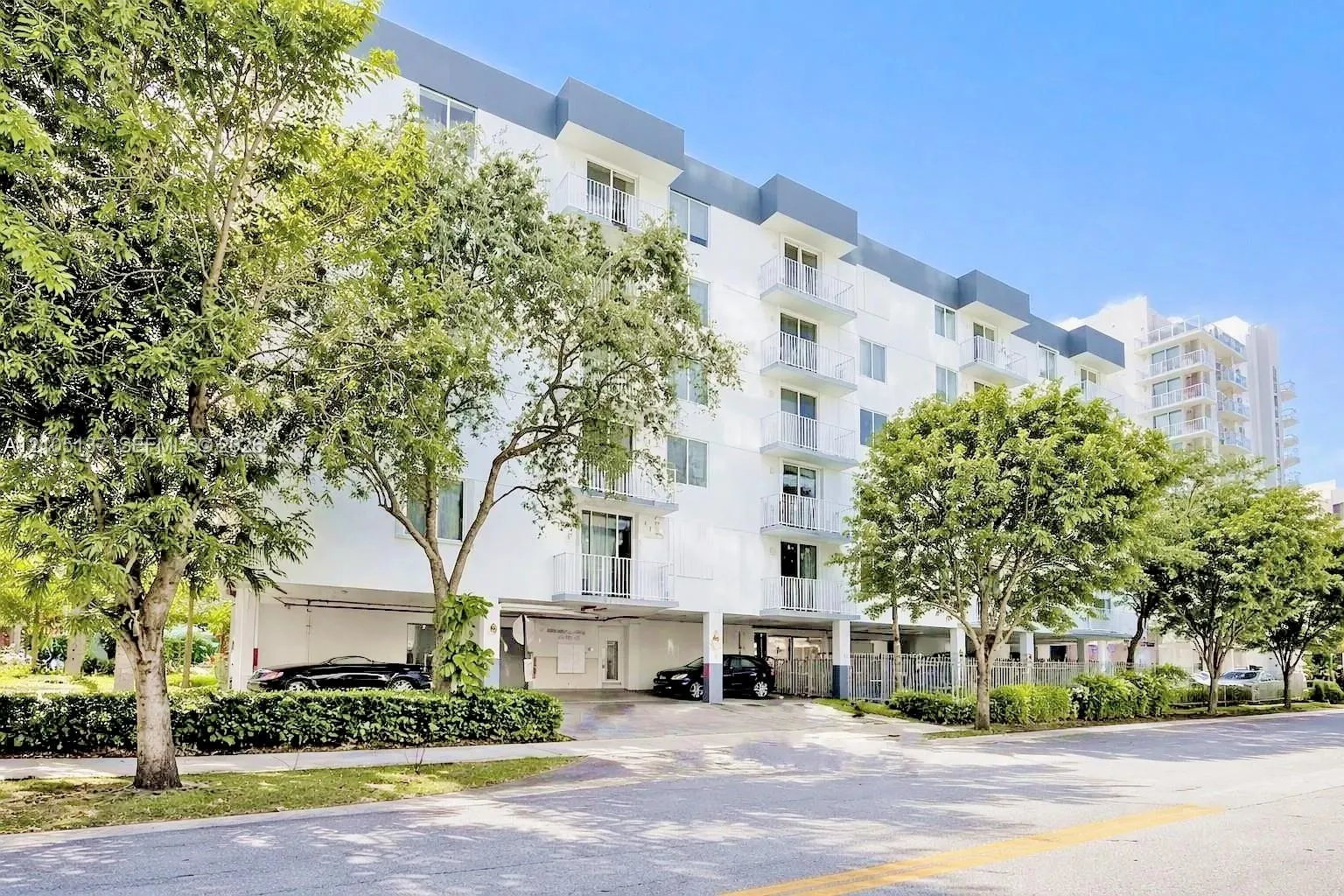 126 SW 17th Road #405