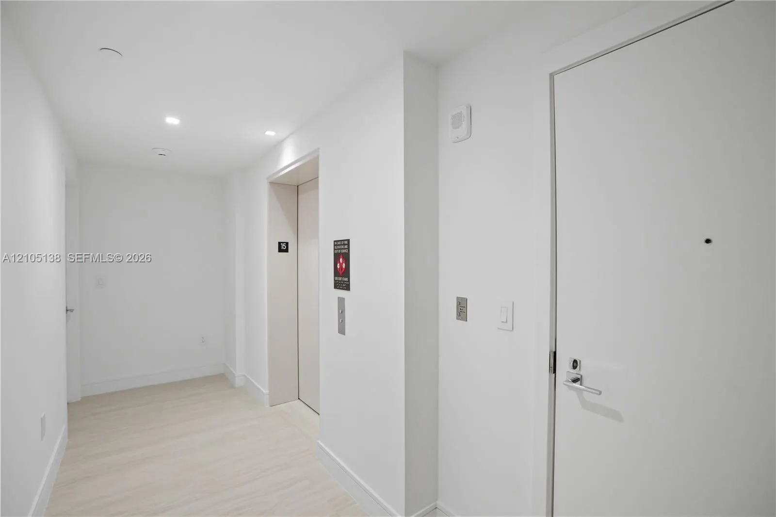 2411 Laguna Circle #1505
